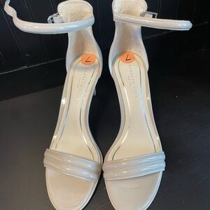 Kenneth Cole NY Nude Patent Ankle Strap Heels | Size 7 | 3” heel